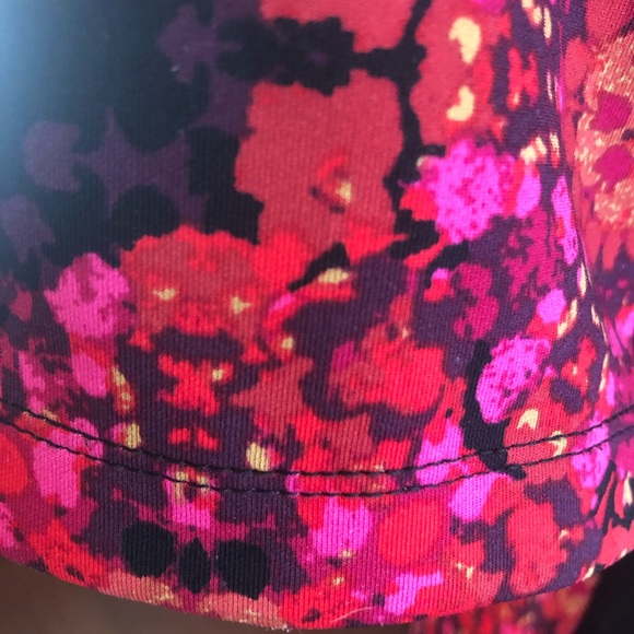 TAYLOR dress 🌺 - Picture 6 of 12